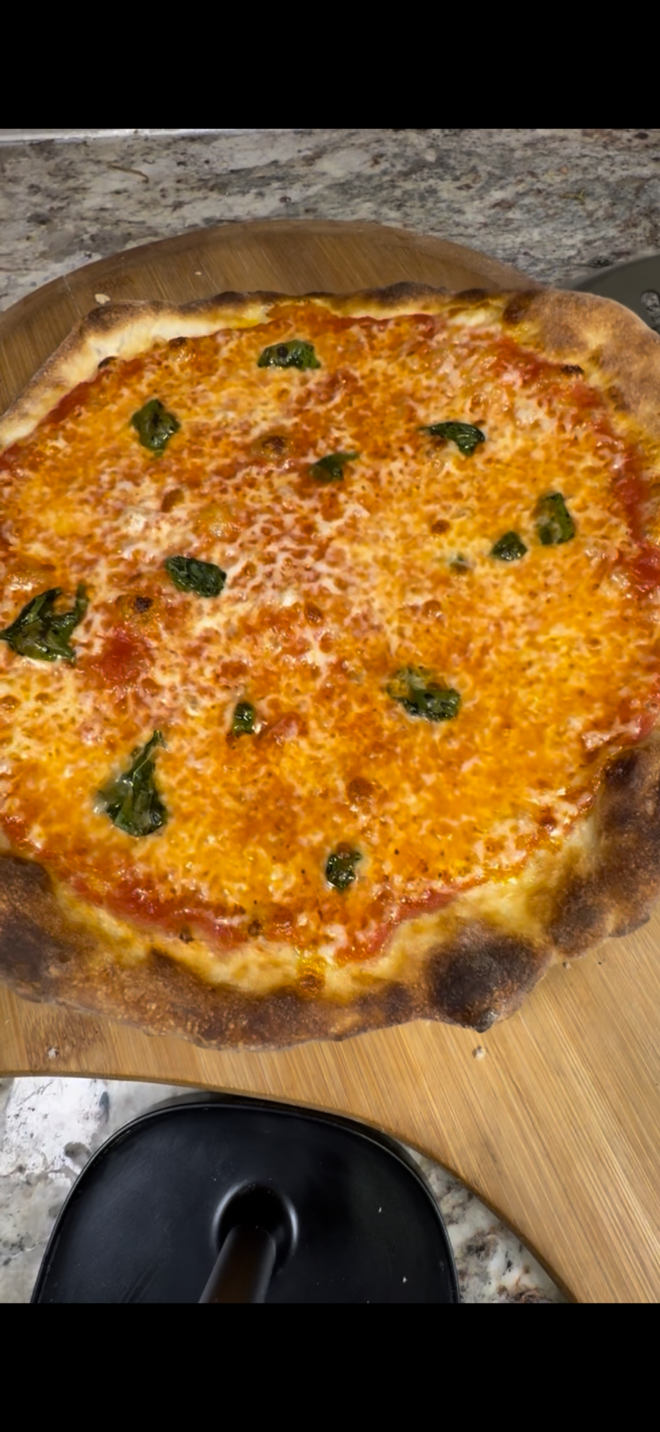 Fresh Pizzantica pizza